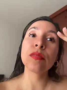 emely sexx20 online show from 04/10/26, 05:28