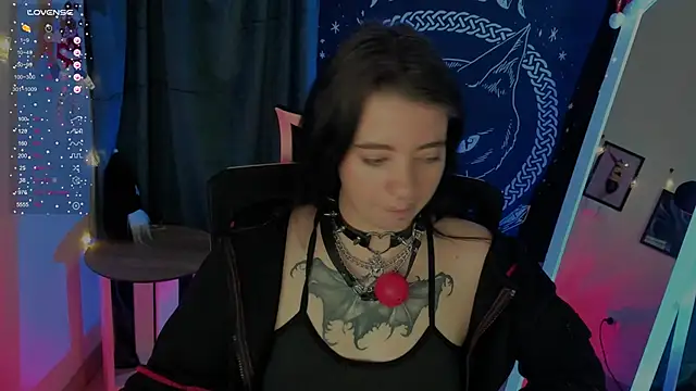 Snapshot of Sam_Mystery chatting on 01/12/25, 02:14 Sam Mystery online show from 01/12/25, 02:14