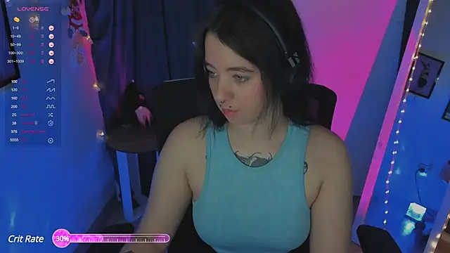 Snapshot of Sam_Mystery chatting on 01/28/25, 01:49 Sam Mystery online show from 01/28/25, 01:49