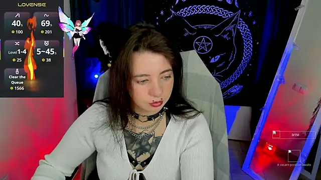 Snapshot of Sam_Mystery chatting on 10/10/25, 12:59 Sam Mystery online show from 10/10/25, 12:59