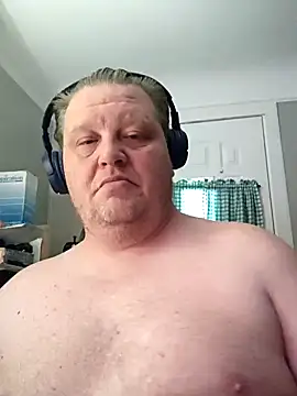 Snapshot of jrsexy83 chatting on 01/24/25, 01:14 jrsexy83 online show from 01/24/25, 01:14