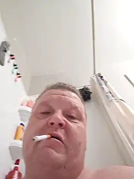 Snapshot of jrsexy83 chatting on 03/14/25, 04:40 jrsexy83 online show from 03/14/25, 04:40