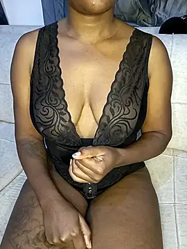 Mayah19 online show from 09/29/25, 02:44