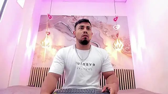 BrianMalonee online show from 03/25/26, 12:11