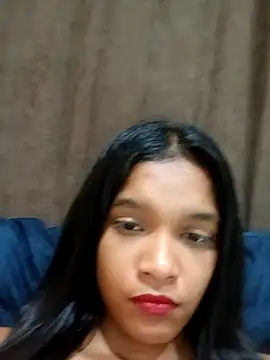 Snapshot of Indianqueen03 chatting on 12/20/24, 08:12 Indianqueen03 online show from 12/20/24, 08:12