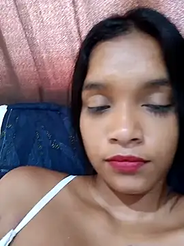 Snapshot of Indianqueen03 chatting on 12/22/24, 09:55 Indianqueen03 online show from 12/22/24, 09:55