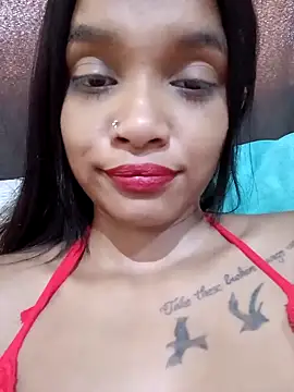 Snapshot of Indianqueen03 chatting on 12/29/24, 12:01 Indianqueen03 online show from 12/29/24, 12:01