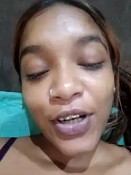 Snapshot of Indianqueen03 chatting on 02/21/25, 09:32 Indianqueen03 online show from 02/21/25, 09:32