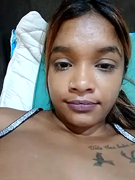 Snapshot of Indianqueen03 chatting on 02/27/25, 05:04 Indianqueen03 online show from 02/27/25, 05:04