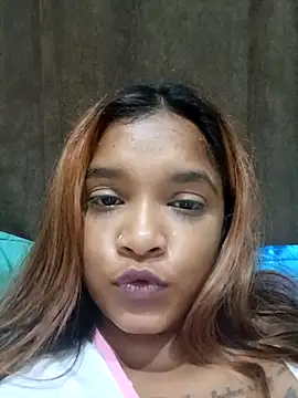 Snapshot of Indianqueen03 chatting on 02/28/25, 08:39 Indianqueen03 online show from 02/28/25, 08:39