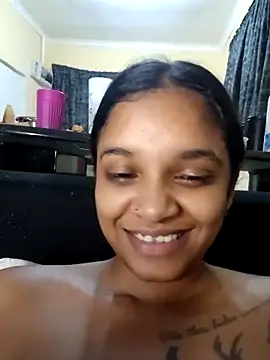 Snapshot of Indianqueen03 chatting on 09/28/25, 09:09 Indianqueen03 online show from 09/28/25, 09:09