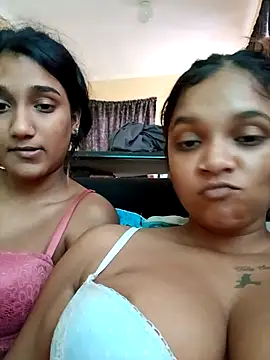 Snapshot of Indianqueen03 chatting on 11/02/25, 12:07 Indianqueen03 online show from 11/02/25, 12:07