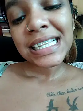 Snapshot of Indianqueen03 chatting on 11/27/25, 11:34 Indianqueen03 online show from 11/27/25, 11:34