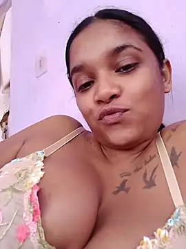 Snapshot of Indianqueen03 chatting on 06/22/26, 10:12 Indianqueen03 online show from 06/22/26, 10:12