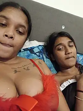 Snapshot of Indianqueen03 chatting on 07/17/26, 10:14 Indianqueen03 online show from 07/17/26, 10:14