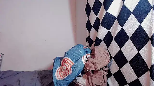 ChanellCastilla online show from 04/10/26, 06:51