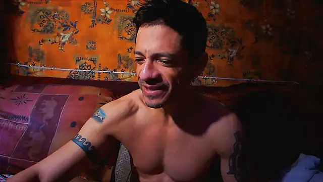 Snapshot of Tony_Torrente chatting on 12/02/24, 05:15 Tony Torrente online show from 12/02/24, 05:15