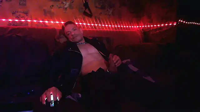 Snapshot of Tony_Torrente chatting on 01/26/25, 09:40 Tony Torrente online show from 01/26/25, 09:40