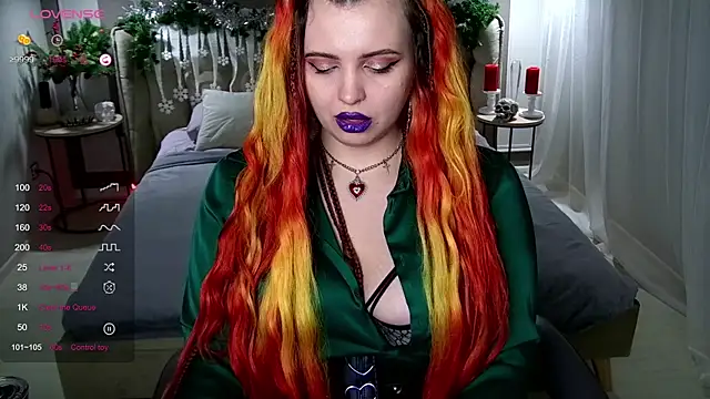 Miss Maya Mils online show from 01/05/25, 07:07