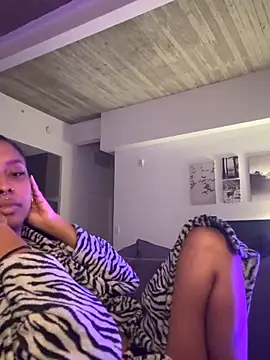 Your Paris online show from 11/15/25, 10:56