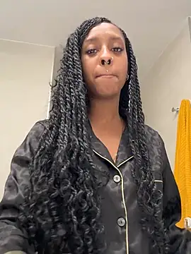 Your Paris online show from 04/12/26, 12:43