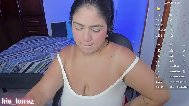 iris torrez  online show from 01/15/26, 01:16