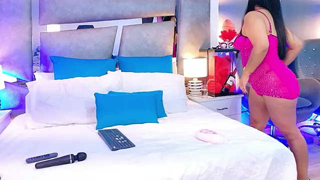 Evangeline Taylorr online show from 10/25/25, 07:19