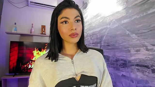 IsabelleFoxx  online show from 01/11/25, 05:20