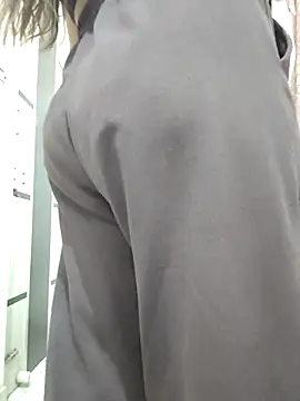 MohiniHott online show from 04/08/26, 04:01