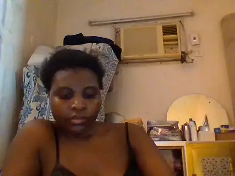 queenzuena online show from 06/23/26, 01:31