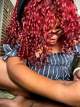 Snapshot of 6nalanie chatting on 11/09/25, 01:15 6nalanie online show from 11/09/25, 01:15