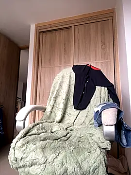 6nalanie online show from 11/25/25, 06:52