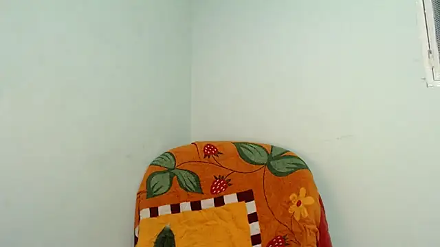 Snapshot of isaaclatino chatting on 04/24/26, 08:06 isaaclatino online show from 04/24/26, 08:06