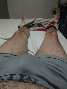 Snapshot of pikalindaxx chatting on 01/13/26, 04:12 pikalindaxx online show from 01/13/26, 04:12