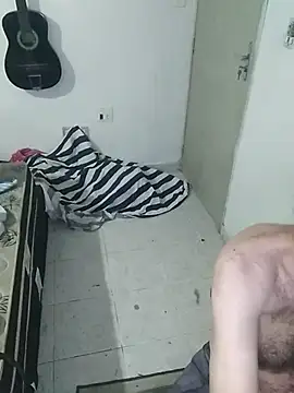 Snapshot of pikalindaxx chatting on 02/17/26, 09:32 pikalindaxx online show from 02/17/26, 09:32