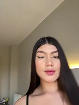 EmmaMartiinez online show from 04/30/26, 08:57