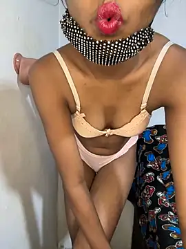 Little  Zara online show from 01/03/25, 06:14