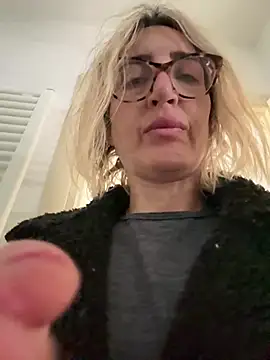 casalinga88 online show from 03/22/25, 11:11