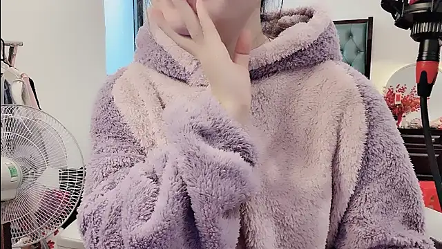 Berrysweet 68 online show from 02/08/26, 03:10