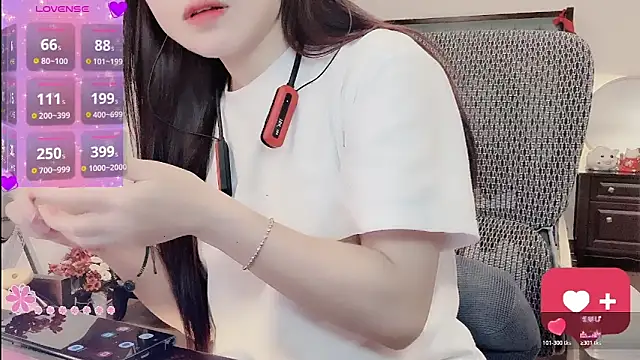 Berrysweet 68 online show from 04/12/26, 03:06