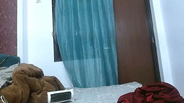 Snapshot of Baby_Himanshi chatting on 12/11/24, 12:34 Baby Himanshi online show from 12/11/24, 12:34