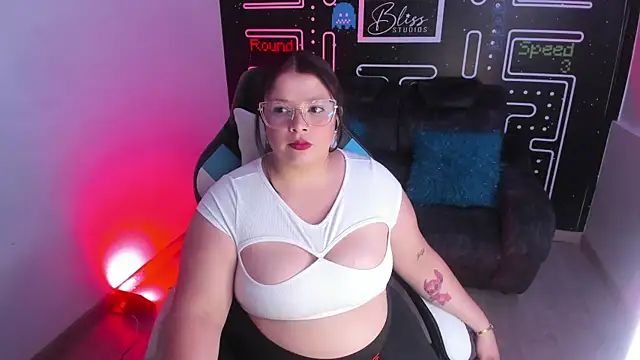 Snapshot of Sheryl_Hamilton chatting on 01/26/25, 12:43 Sheryl Hamilton online show from 01/26/25, 12:43