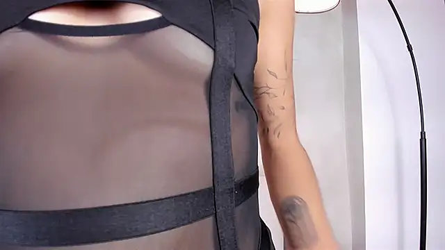 honeyhot69   online show from 01/04/25, 02:46