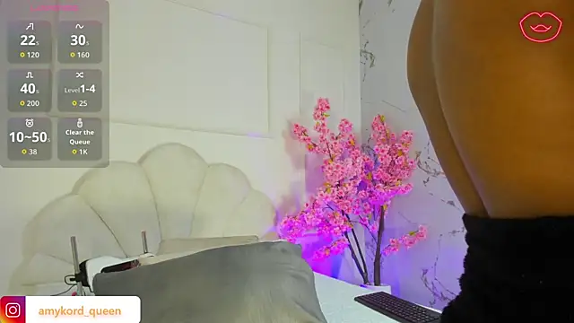 Snapshot of Amykord chatting on 09/19/25, 11:55 Amykord online show from 09/19/25, 11:55