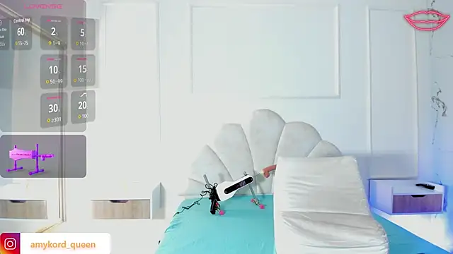 Snapshot of Amykord chatting on 11/14/25, 11:53 Amykord online show from 11/14/25, 11:53