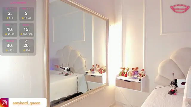 Snapshot of Amykord chatting on 12/05/25, 11:52 Amykord online show from 12/05/25, 11:52