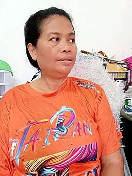 Snapshot of Fon_Bigboobs chatting on 10/06/25, 07:39 Fon Bigboobs online show from 10/06/25, 07:39