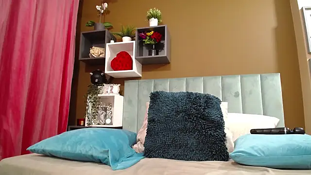 RebecaBlackx online show from 02/12/25, 04:54