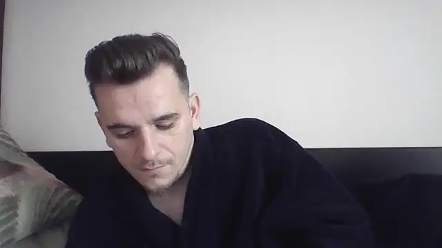 Huge cock22cm online show from 03/03/25, 06:59