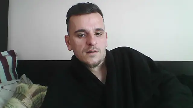 Huge cock22cm online show from 03/22/25, 10:28